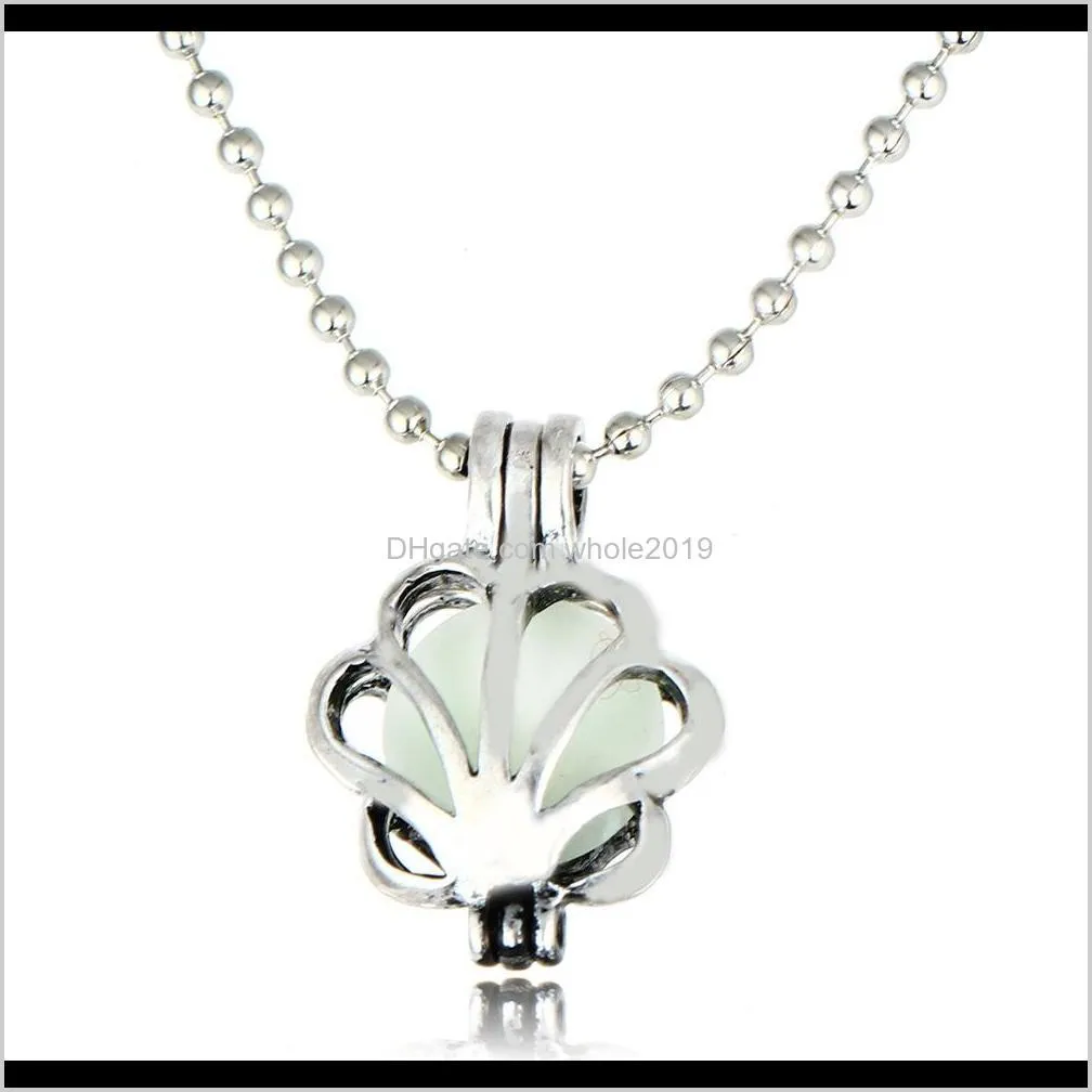 european and american fashion jewelry trade emitting luminous heart-shaped hollow shell pendant necklace female spring and summer