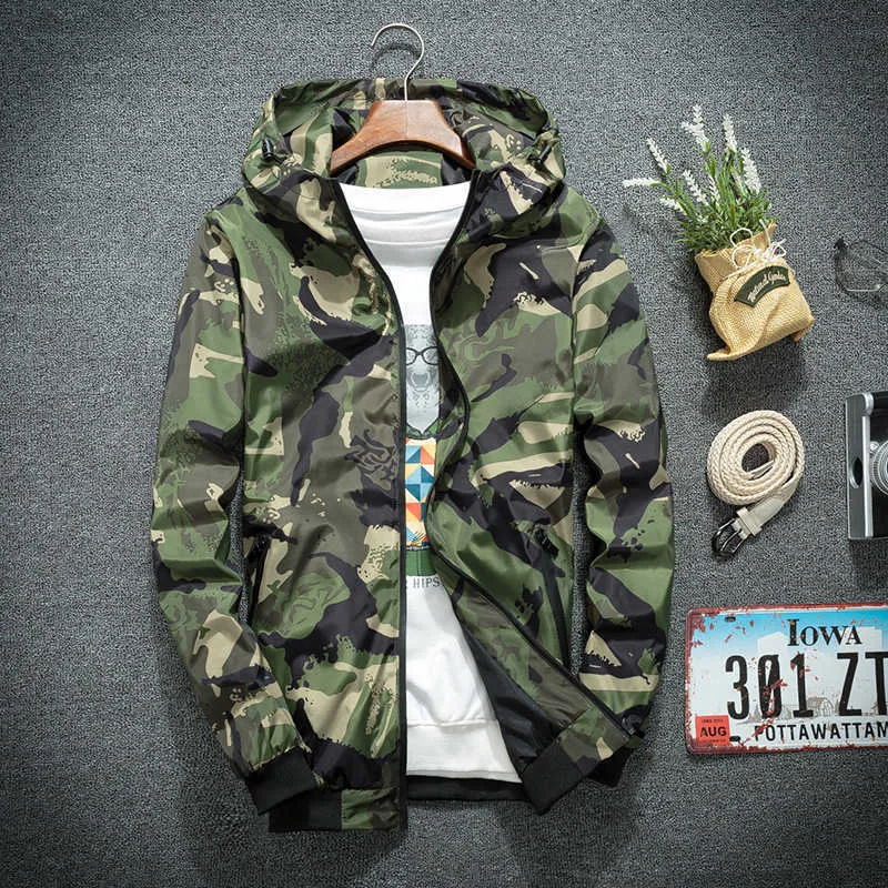 Giacca a vento Giacche Uomo Casual Primavera Giacca mimetica con cappuccio Uomo Streetwear Hip hop Sportwear Camo Army Jacket Abbigliamento X0621