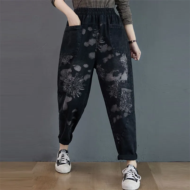 Spring Arts Style Women Elastic Waist Loose Jeans Double Pocket Vintage Print Cotton Denim Harem Pants Plus Size V253 210512