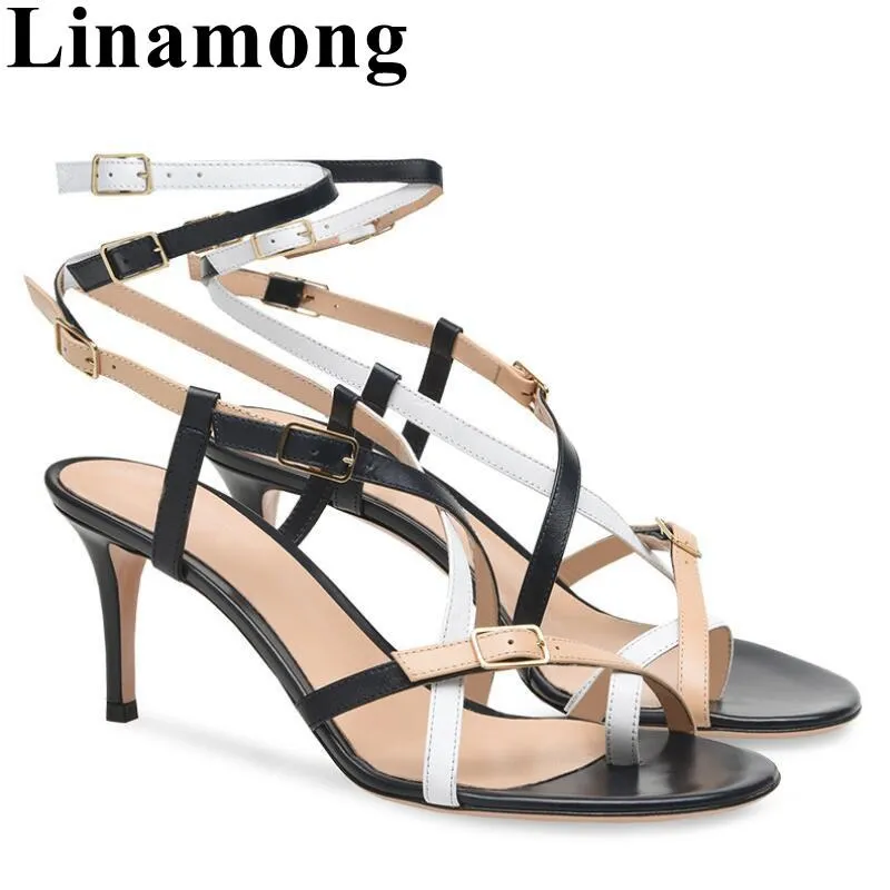 Test schwarz-weiß gemischte Farbe mit mittlerer Ferse Offene Spitzenschnalle Gurt mit geknüpfter Prise Sommer Mode Frauen Sandalen Schuhe Schuhe