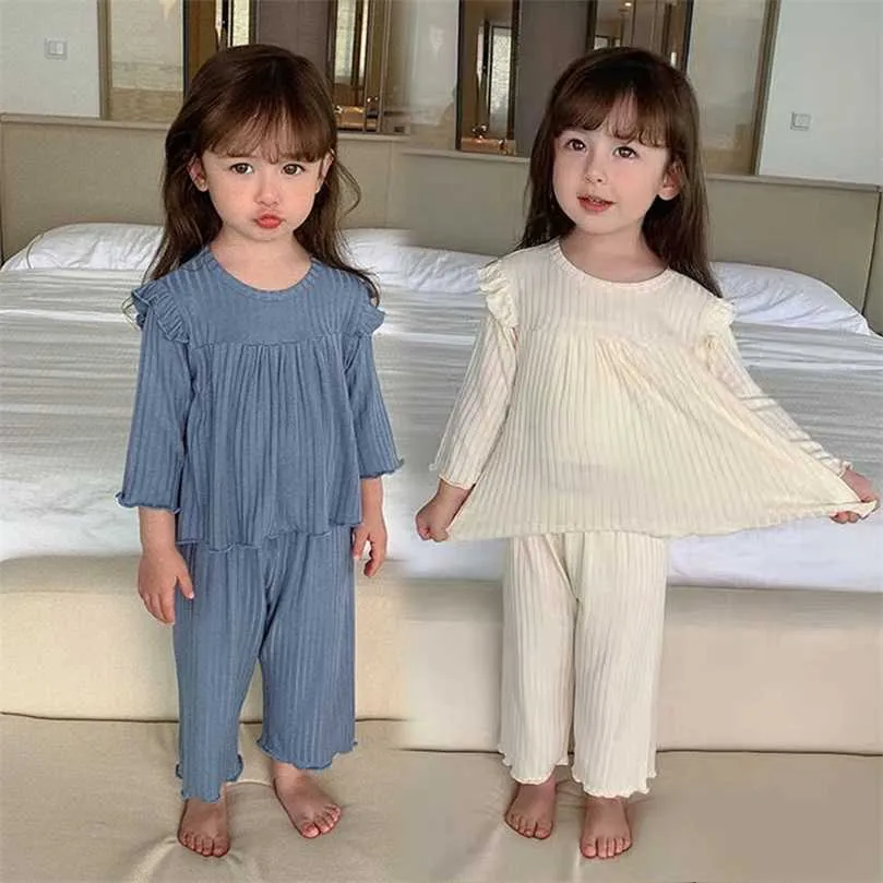 Baby girls pyjamas set söt vår höst mjuk lös ruffled ribbed pullover två stycken hem slitage spädbarn toddler kläder 211105