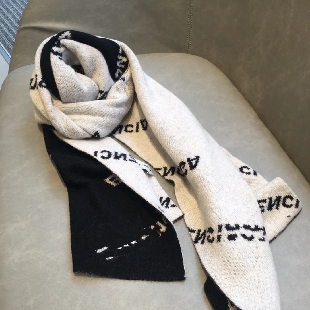 Högkvalitativ stickad ullscarf designermärkt män och kvinnors klassiska svarta aprikos varm lång handduk