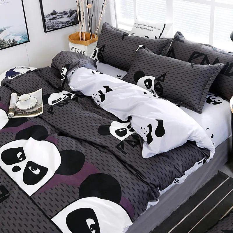 Conjuntos de cama Chinês Style Cartoon Panda Pattern Set Lineings Devet Cobertura Folha Folha Frolas 4 pçs / Set