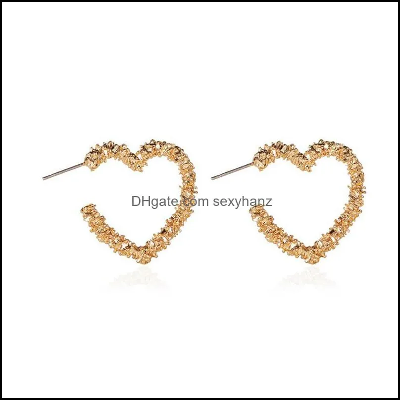 European Opening Heart Stud Earrings Simple Metal Matter Love Ear Nail For Women Valentine`s Day Gift Gold Earring Ornaments Wholesale