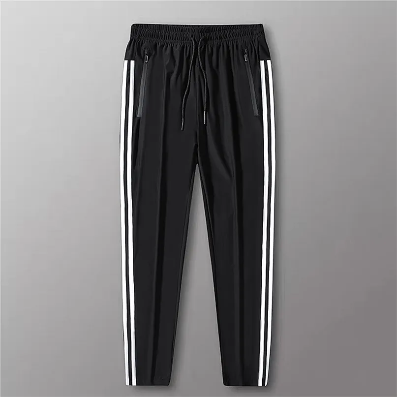 Rahat Pantolon erkek Joggers Spor Küçük Ayaklar Pantolon Hip-Hop Erkekler Pantolon Üç Bar Siyah Koşu Pantolon Erkekler Tüm Maç 6XL 211110