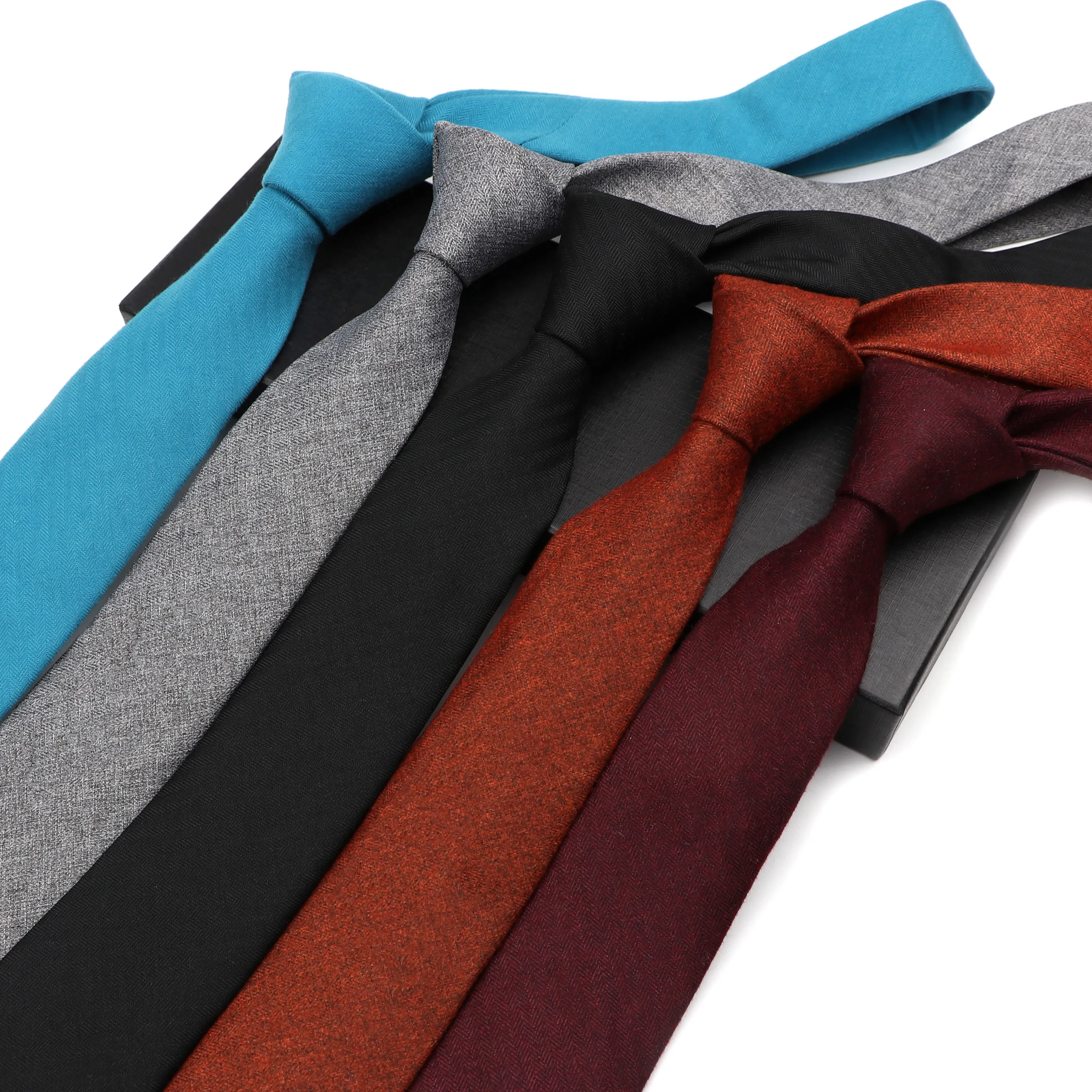 Soft Mens Solid Colourful Neck Tie Fashion Wool Cotton Solid Skinny Ties Men Business Small Ties Designer Cravat