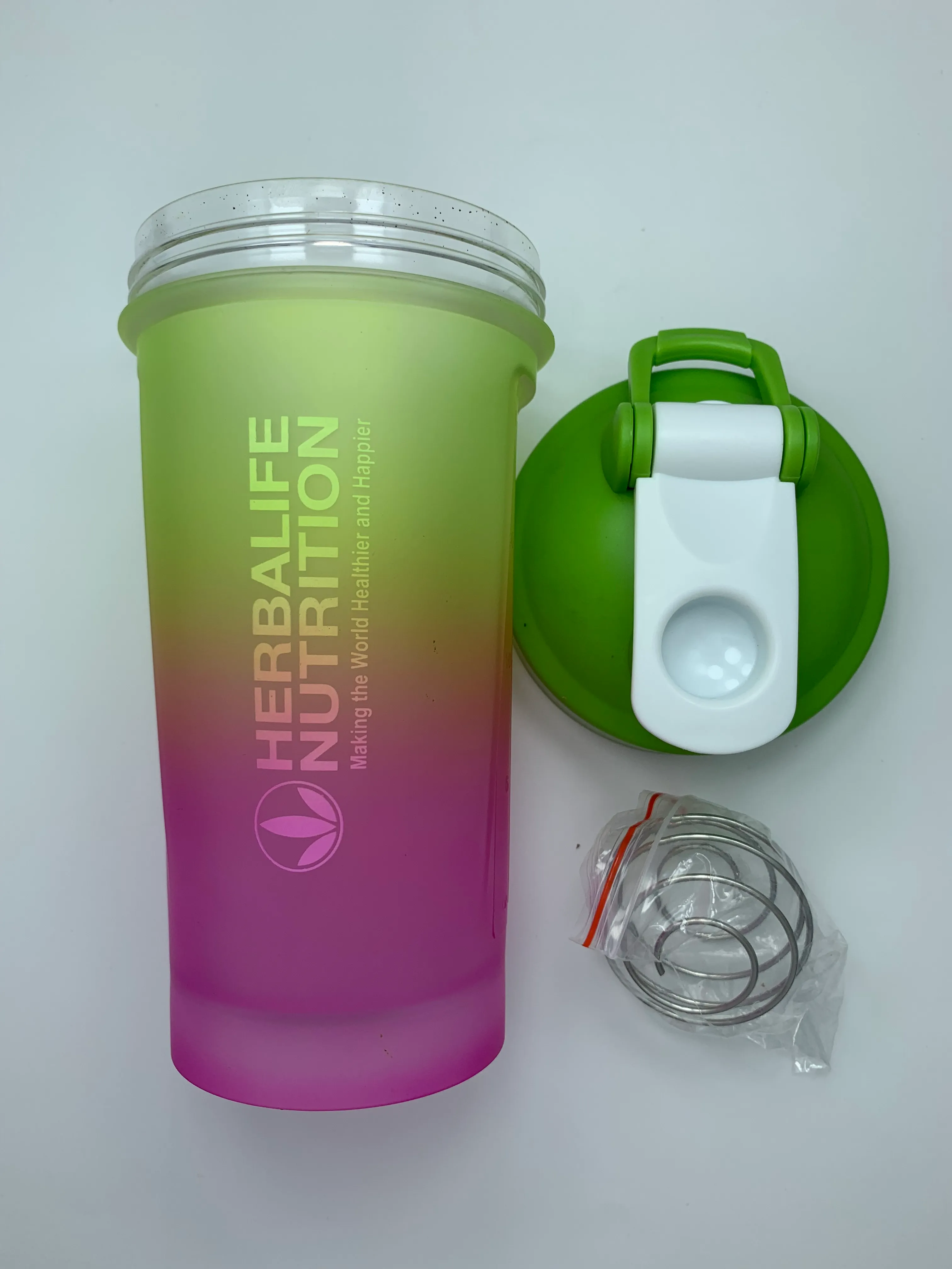 New Arrival 500ml Herbalife Nutrition Shaker Cup Portable Bottle Gradient  Colors From Ebetter001, $12.07
