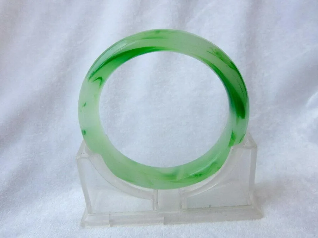 Bangle 7pcs Großhandel Frauen Jewlry Schöne Farbe Glas Armband innen 60mm-64mm