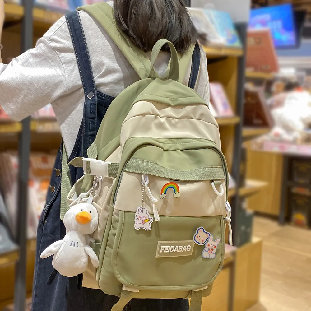 ランプハラジュク ネコバック イギリスブランド 這いずる ランプハラジュク ネコバック イギリスブランド 這いずる