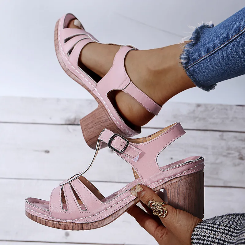 2021 Women Hollow Out Sandals Woman Buckle Straps Thick Heels Ladies Open Toe Sewing Pumps Female Comfortable Shoes Plus Size