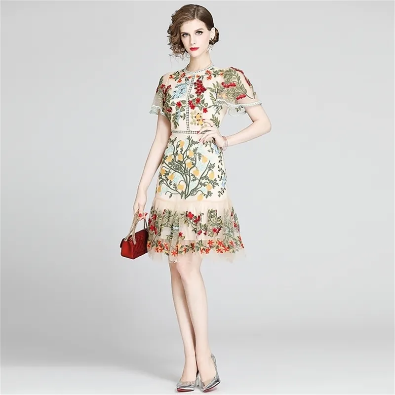 HMA новая мода взлетно-посадочная полоса летнее платье женские вспышки рукава цветочные вышивки элегантные сетки полые мини-платья Vestidos 210331