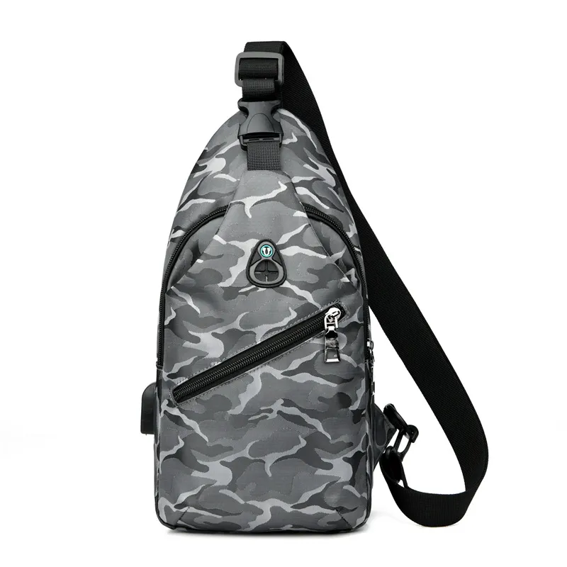 Mäns Camouflage Bröstväska USB Vattentät Axel Crossbody Motorcykel Koreansk Casual Small Väskor Man