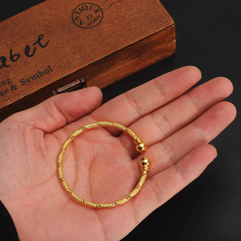 Bracelet for small baby hotsell