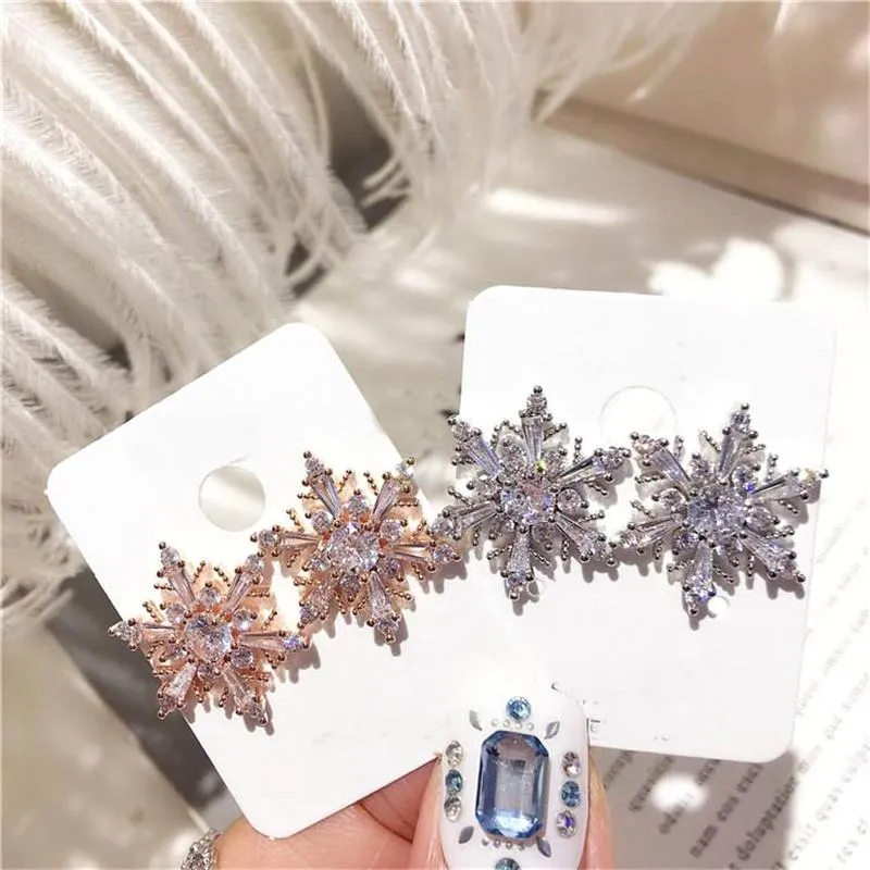 Fashion Snowflake Zircon Brincos de manguito para mulheres joias coreanas simples chiques fofos bijoux presentes