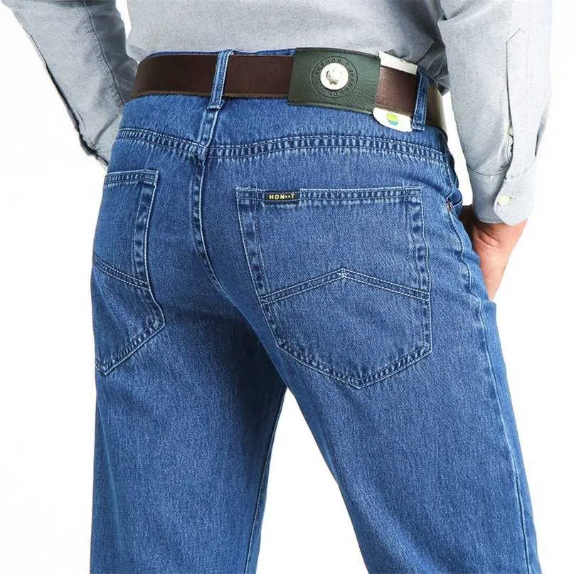 Llegada Jeans sueltos Hombres Negocios Tela de algodón Verano Clásico Marca Pantalones de mezclilla rectos para hombres Pantalones casuales para hombre 211008