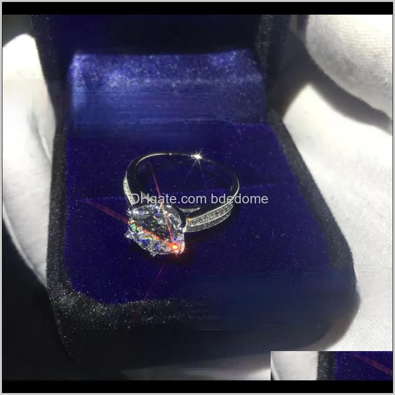 Simulation Moissanite Ring Mosaic Gold-Plated 1 Karat Women`s Ring Fully-Inlaid Diamond Ring