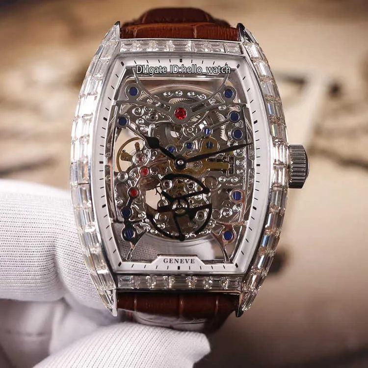 디자이너 시계 최고의 에디션 Cintré Curvex 스켈레트 클래스 퀴크 8880 SQT 해골 다이얼 자동 망 시계 큰 다이아몬드 케이스 가죽 스트랩