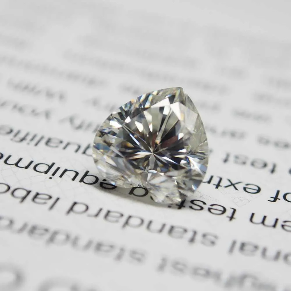 Moisangna GRA synthetischer Moissanit, weißer Herzschliff, 11 x 11 mm, 5 Karat Diamant-Edelstein für die Herstellung von Damenringen H1015