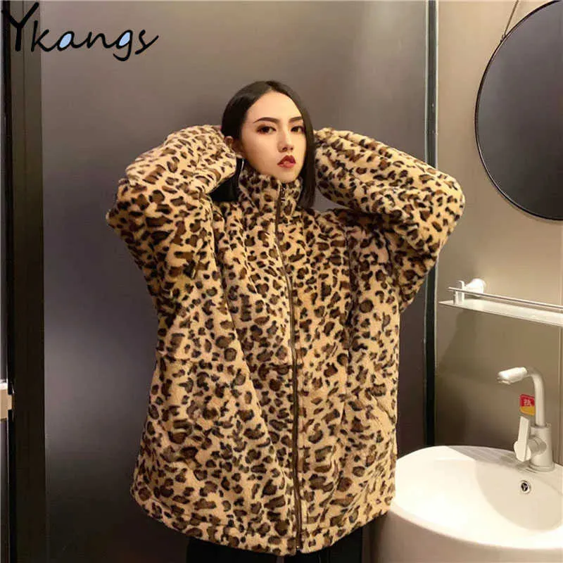 LeoPard Print Свободные плюшевые повседневные женские куртки корейский стиль осень зима одежда густая теплый толстый толстый женское пальто 210619