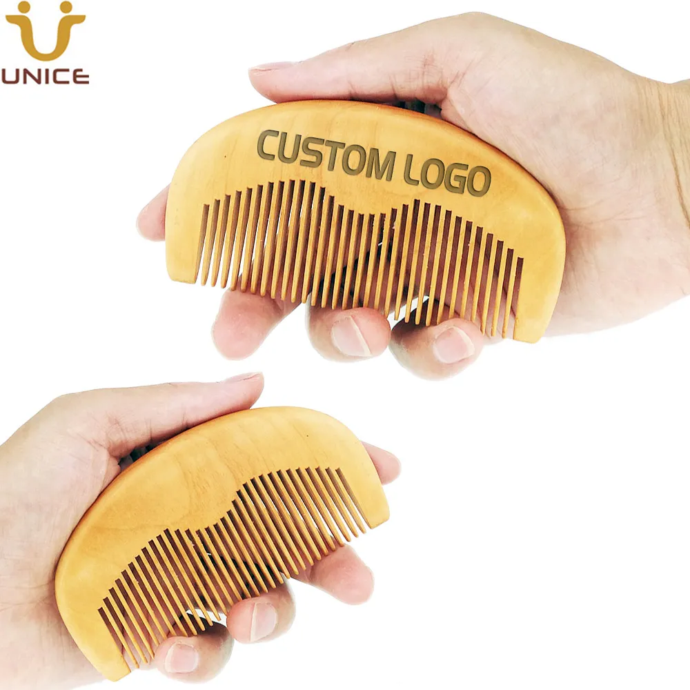 MOQ 50 PCS Laser Sculpté LOGO Peigne En Bois pour Cheveux Barbe Moustaches Pattes Moustache Anti Statique Peignes Hommes Femmes Amazon Premium Seller