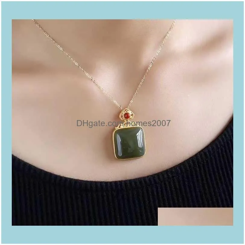 Silver Inlaid Natural Hetian Sapphire Pendant Retro Senior Sense Of Temperament Ladies Necklace Magnolia Clavicle Chain Chains