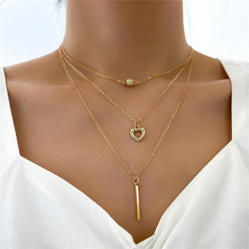 Pendant Necklaces Fashion Heart-shaped Round Bead Necklace Charming Multi-layer Gold Clavicle Chain Choker Elegant Party Jewelry