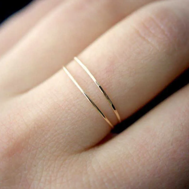 1ピースの薄い1mmミニマリズム推進チタン鋼ローズゴールドカラーアンチアレルギー滑らかな結婚指輪女性男ファッションジュエリーx0715