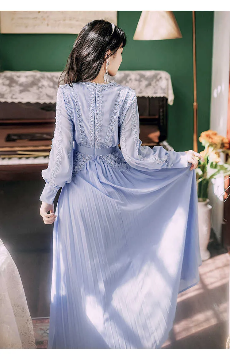 Product Title: Blue Lace Maxi Dress with V-Neck and High Waisted Hemline for Women - Vintage Style for Party, Evening, and Autumn - Runway Pleated