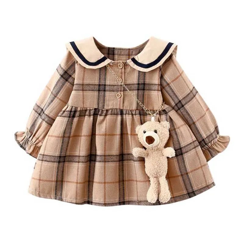 Maluch Dziewczynka Sukienka Z Niedźwiedzie Torba Wiosna Jesieni Plaid Princess Sukienki Dla Dzieci Cartoon Dzieci Dress Odzież Vestidos0-4y Q0716