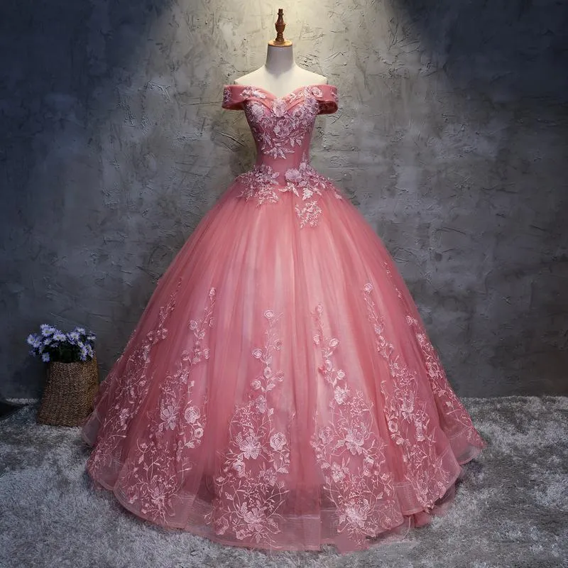 Robes de Quinceanera rose classique épaules dénudées robes de bal Appliques dentelle bal fête tenue de soirée douce 16 robe robes 15 ans