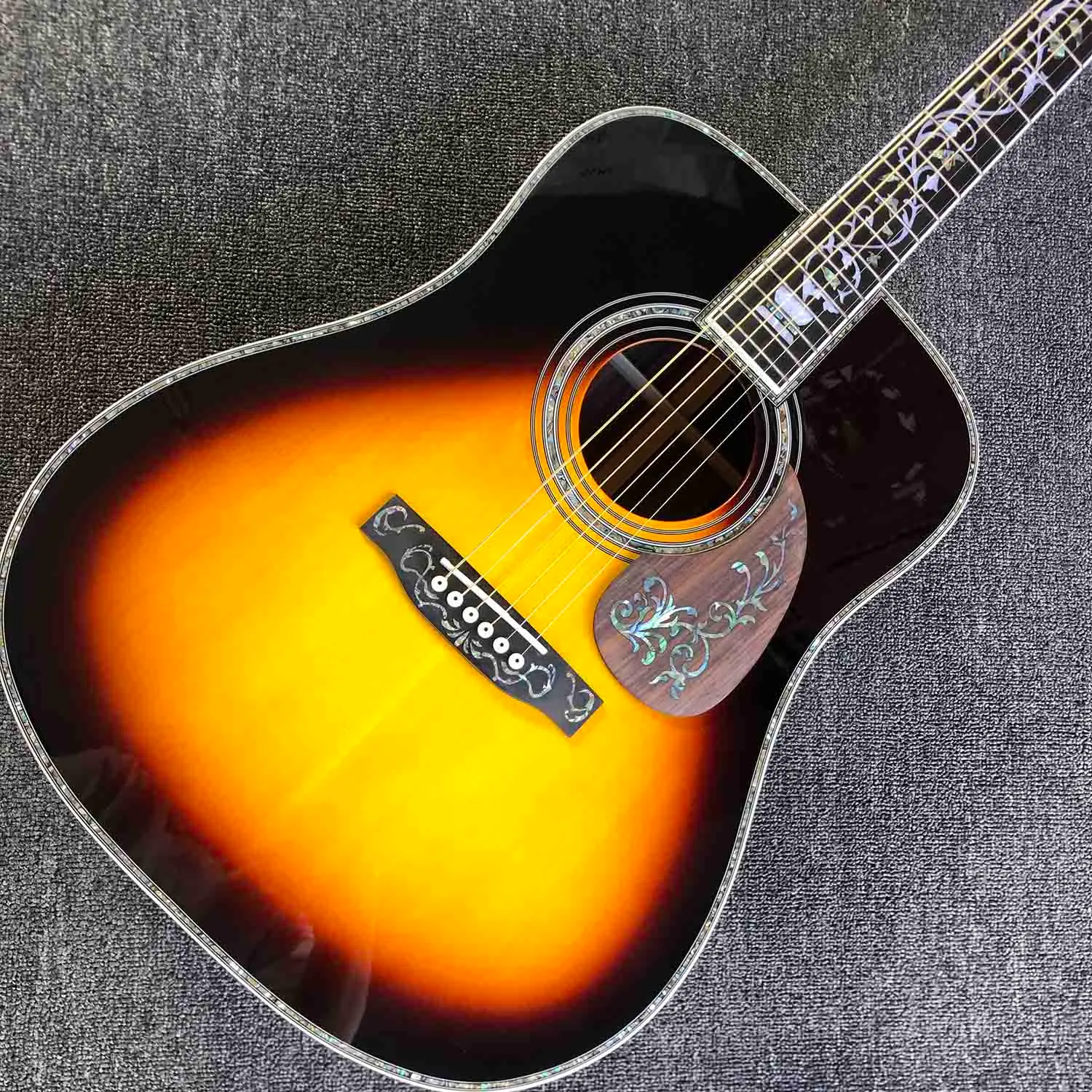 Top spruce símbolo personalizado top 41 "D Forma do corpo Guitarra elétrica acústica no sunburst com logotipo personalizado no headstock