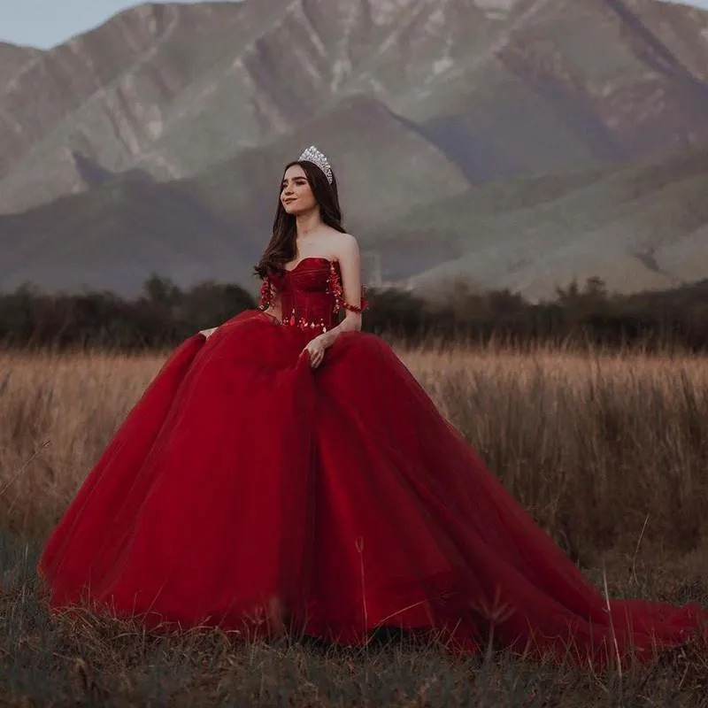 Vintage rotes Ballkleid Quinceanera-Kleider, Kristalle, Perlen, einfach, schulterfrei, süßes 16-Jahre-Kleid, Vestido de 15 Jahre, Korsett, Schnürung, Abschlussball, Geburtstag, Party-Kleider 2021