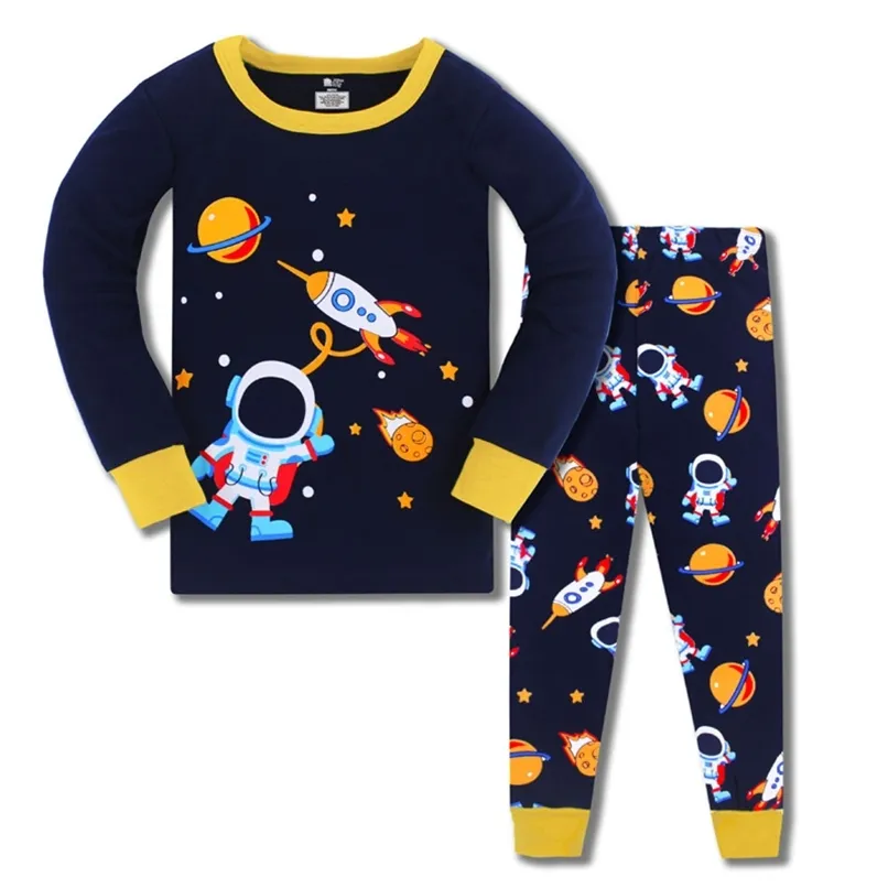 Ankunft Space Rocket Print Nachtwäsche für Herbst Winter Baby Pyjamas 3-8T Kinder Mode Hause Kleidung Set 2 Stück Anzüge 210914