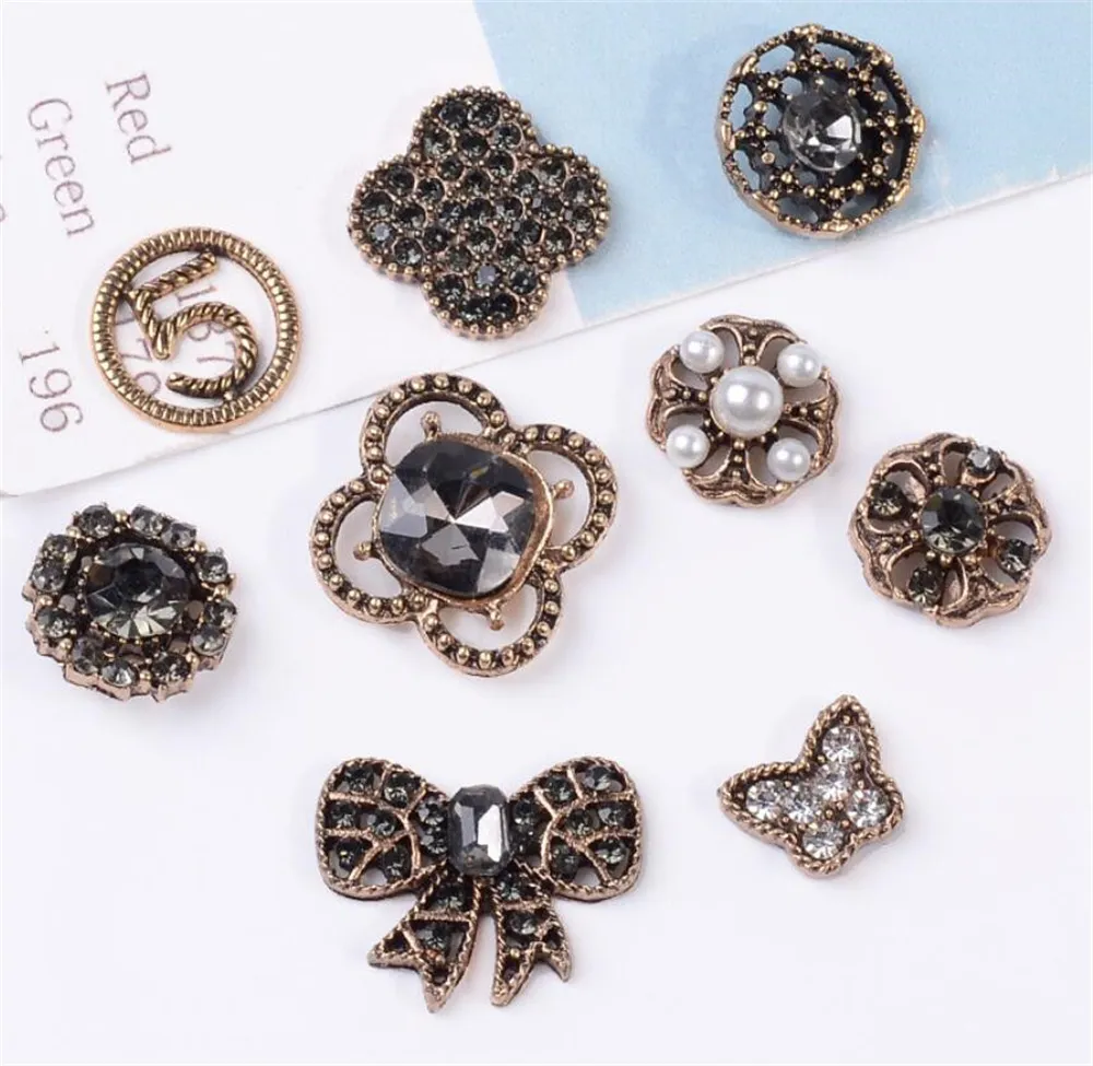 Vintage Metal Zinc Alloy Brons Hängsmycke Charms Nail Art Steampunk Skor Charm DIY Smycken Tillbehör