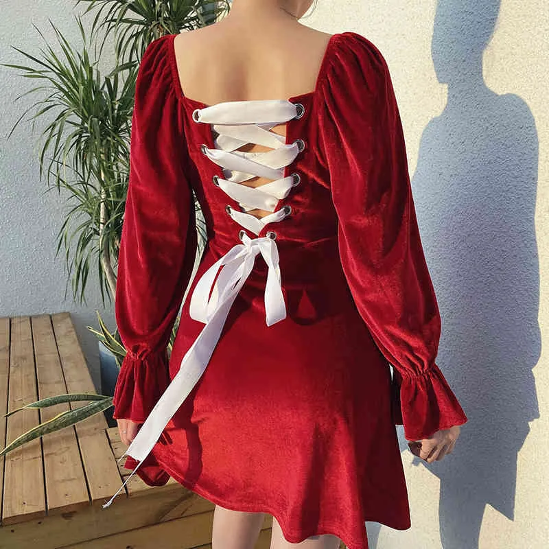 Velvet Dress (1)