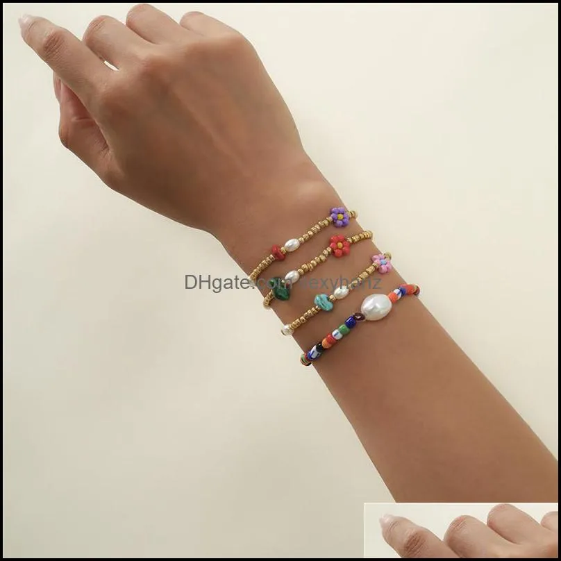 Bohemian Woven Daisy Flower Beaded Bracelets Imitation Pearl Turquoise Mixed Bracelet Women Multi Layer Party Vacation Gift Chain Jewelry