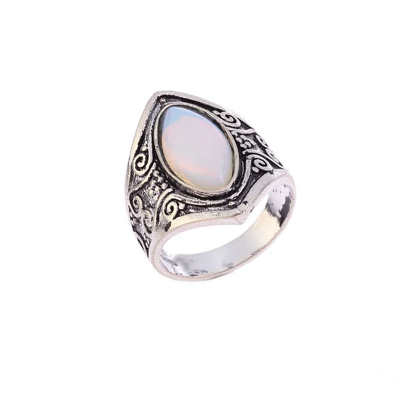 Vintage Silver Color Big Stone Ring för Kvinnor Mode Bohemian Boho Smycken