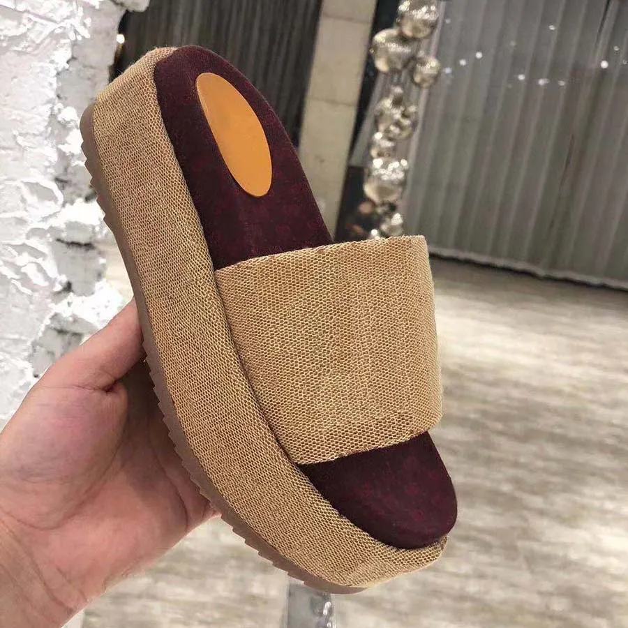 High Quality Women Summer Rubber Sandals Slipper Beach Slide Fashion Scuffs Slippers Indoor Shoes Size EUR 35-40 With Box shoe02 01