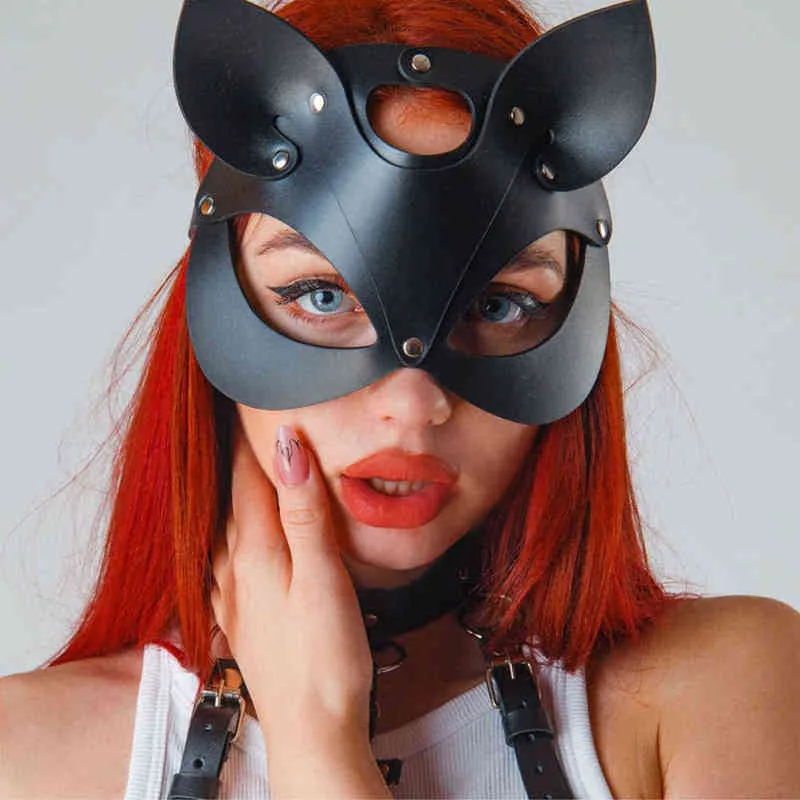 NXY Bondage Seksspeeltjes Voor Koppels Nieuwe Sexy Lederen Kat Masker Erotische BDSM Rave Head Black Halve Oog Cosplay Face Halloween Masquerade Party Masks 1211