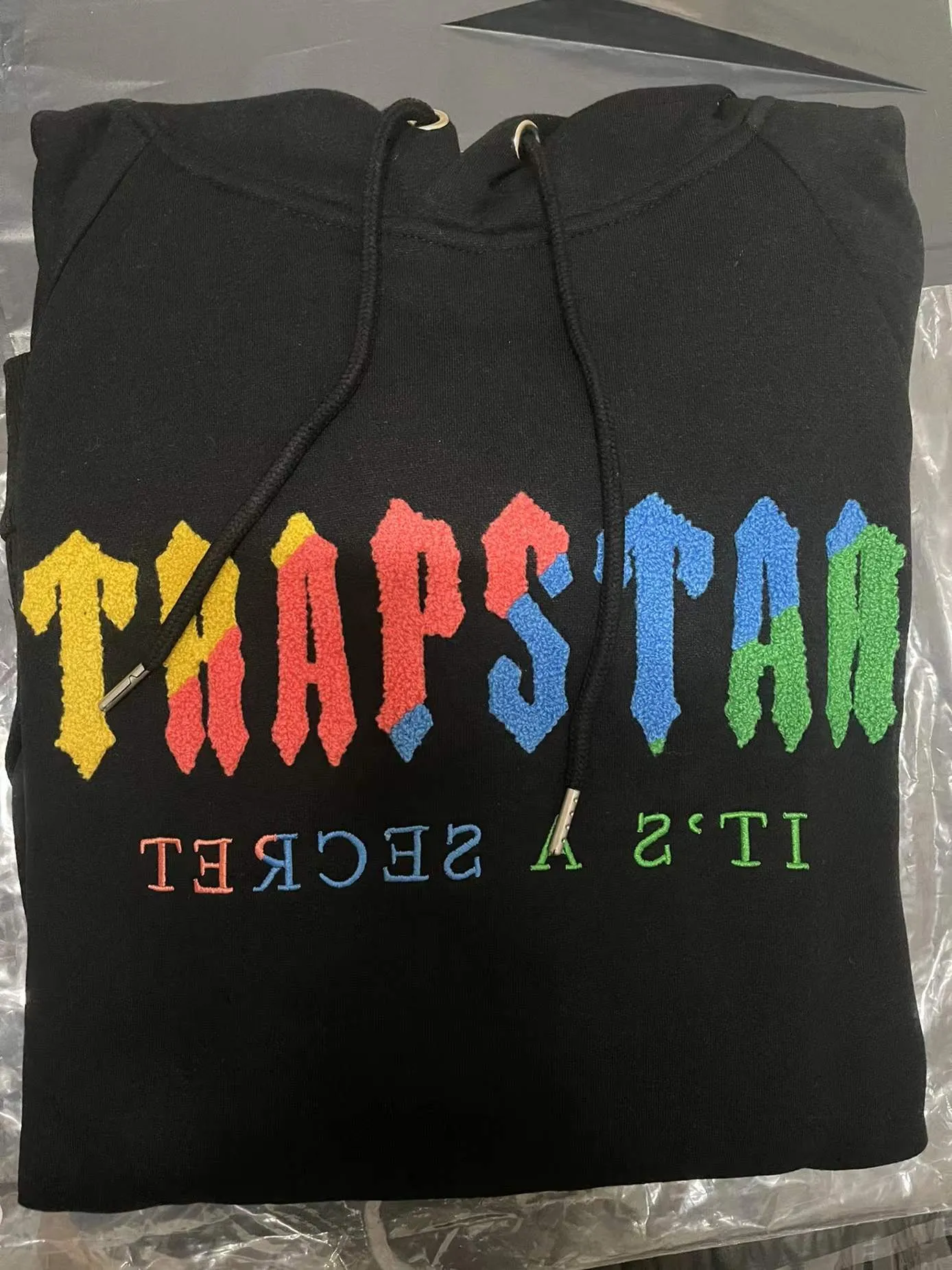 パーカー Trapstar レインボータオル刺繍デコードフード付きスポーツウェア男性と女性のスポーツウェアスーツジッパーズボン