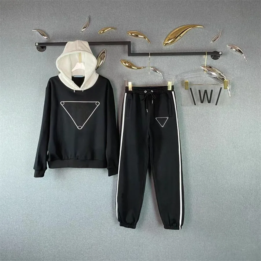 Women's Two Piece Pants Three-Dimensional Hooded Tracksuit Embroidered Cotton Hoodie Side Lace Stitching Elastic Pants Casual Sports Set Suit