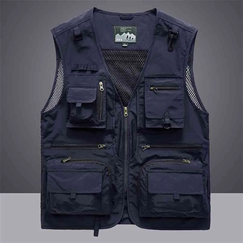 Waistcoat Vest Jacket Män Multi-Pocket Klassisk Man Ärmlös Coat Outdoor Piprapher Fiske Jackor 5XL Travel Clothes 210923