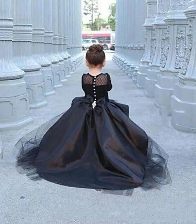Black lace flower girl dress online