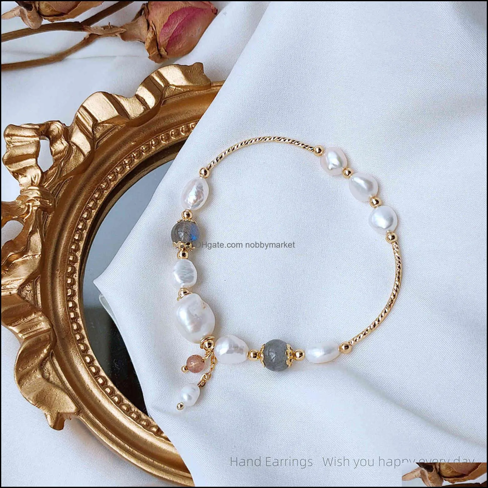 Bright eyes Handmade Natural Freshwater Pearl Moonstone Bracelet Korean versatile temperament simple handmade girl