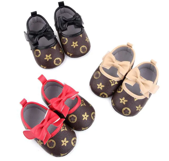 First Walkers Designer Luxury Farterfly Knot Princess Shoes for Baby Girls Soft Soled Flats Moccasins Toddler Crib