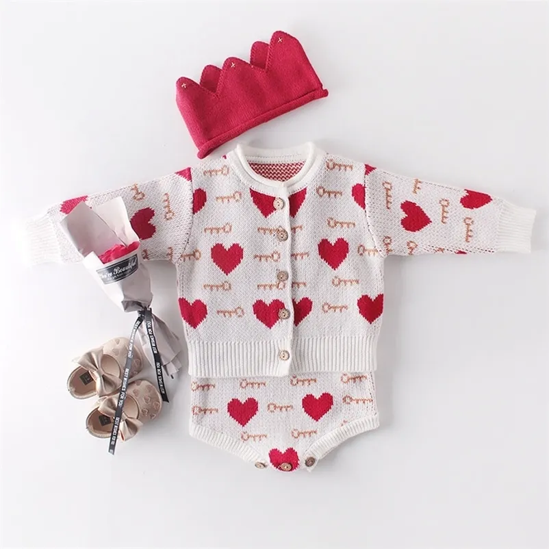 Baby Girl Outfits Roupas Set Nascido Loving Heart Knit Casaco + Macacões Terno Primavera Outono Infantil Meninas Roupas 210521