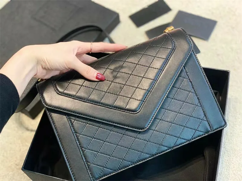 Designer-Schultertaschen aus gestepptem Lammleder im Retro-Stil von Gaby in Schwarz, Vorderklappe, Diamantfaden-Handtaschen, magnetischer Druckknopfverschluss, langer Riemen, Umhängetasche, berühmte Geldbörsen, Geldbörse