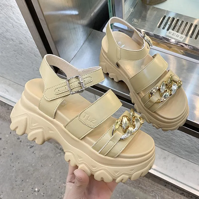 Women s Summer 2022 Chain Embellished Chunky Platform Sandals Fashionable 8CM Wedge Heel Casual Beach Metal Sandal Shoes