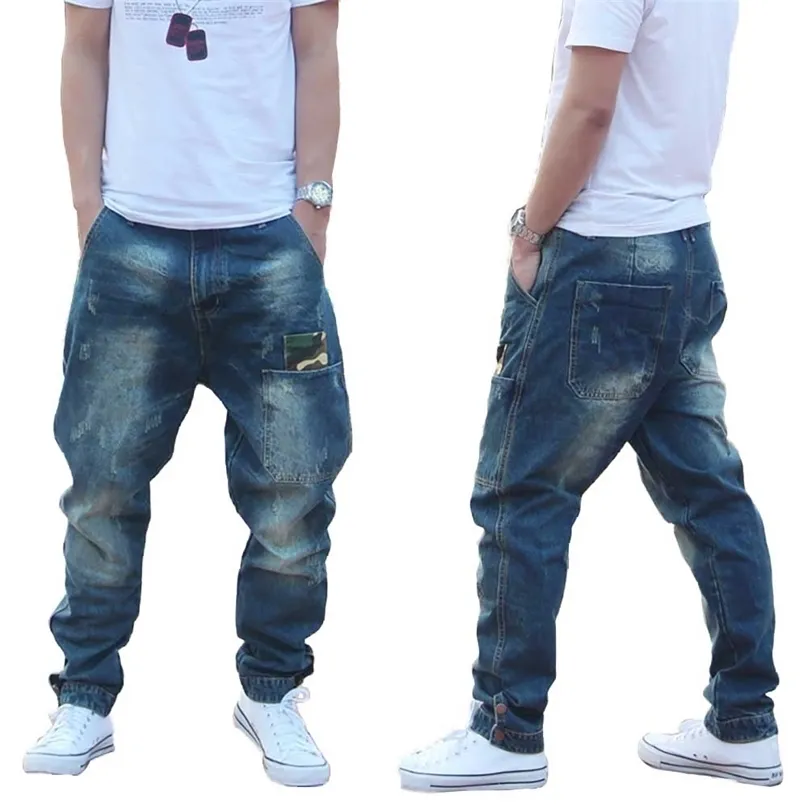 Trendy Harem Jeans Uomo Camouflage Patch Pocket Pantaloni in denim Pantaloni larghi larghi Cargo Pantaloni Hip Hop Abbigliamento uomo 210716