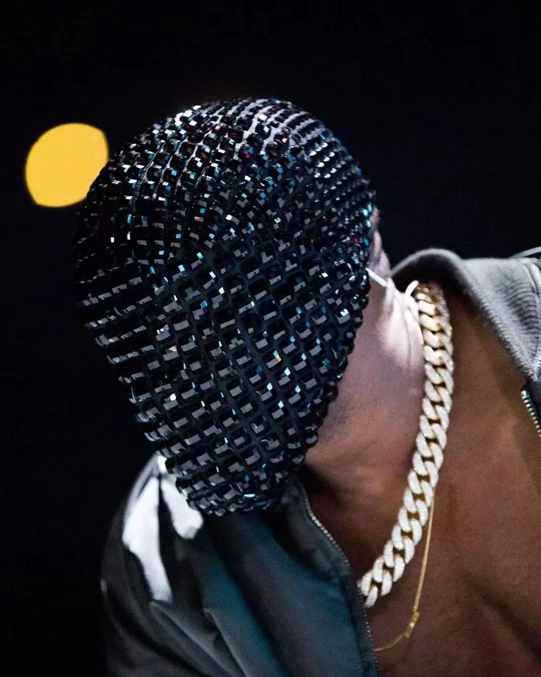 I gangster della festa del 2021 esercitano il copricapo di Kanye Cappello hip hop rap DJ performance show maschera da parata